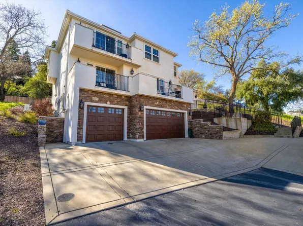 2054 Zinfandel Court, Vacaville, CA 95688