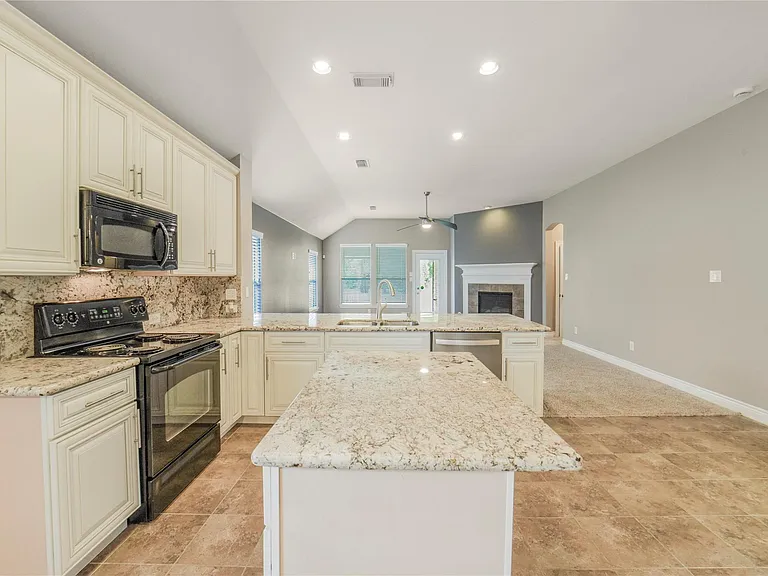 13715 Cypresswood Crossing Blvd — Photo 13