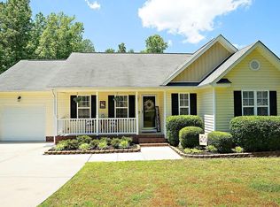 105 Atherton Dr, Youngsville, NC 27596