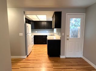 54 N Mountain Ave, Ashland, OR 97520