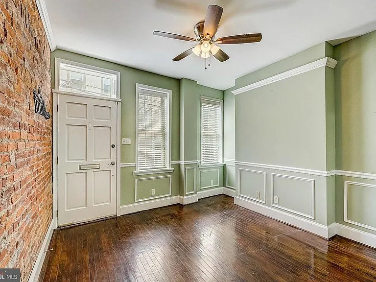 4447 Baker St — Photo 38