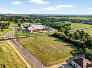 N Calais St, Sherman, TX 75090