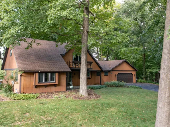 623 Arbor DRIVE, Elkhart Lake, WI 53020