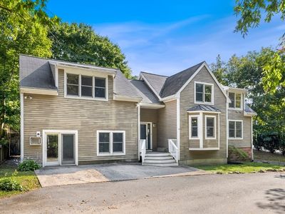 323-323 Elliott St #R, Beverly, MA, 01915