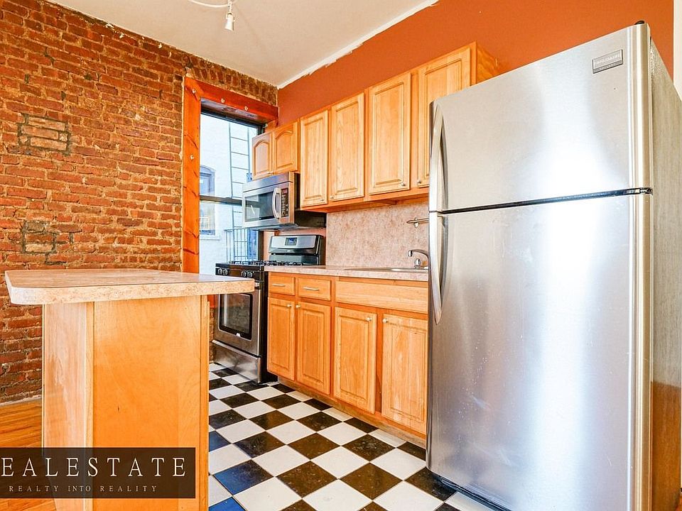 1st image of 260 Pacific St APT 25