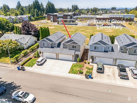 2nd image of 6008 NE 76th Avenue