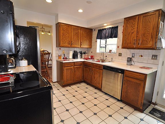 Kitchen B