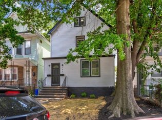 152 N Clinton St, East Orange City, NJ 07017
