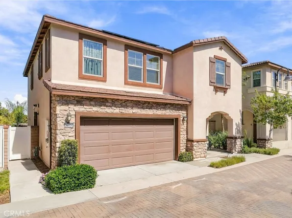 30350 Village Terrace Dr, Menifee, CA 92584