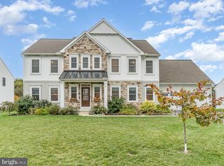 15 Braxton Rd, Mechanicsburg, PA 17050