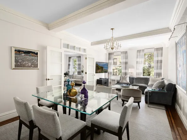 21 East 87th Street image 4 of 11