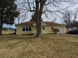 1215 Wise Rd, Cambridge City, IN 47327