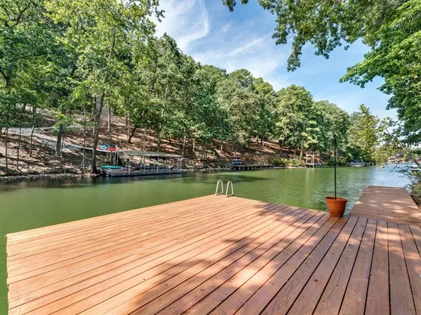 56 Tewkesbury Circle Dr, Bella Vista, AR 72714
