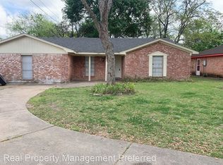 503 Cambridge Village Dr, Humble, TX 77338