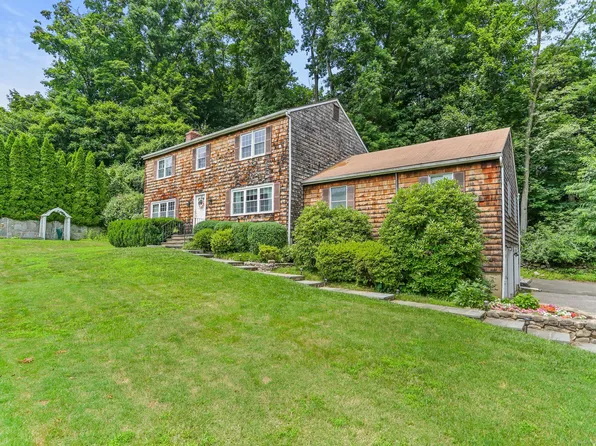 103 Richmond Hill Road, New Canaan, CT 06840