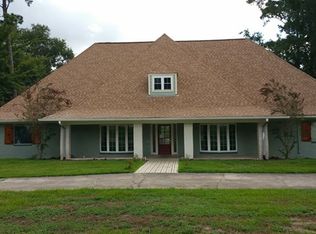 1309 Live Oak Ln, Lufkin, TX 75904