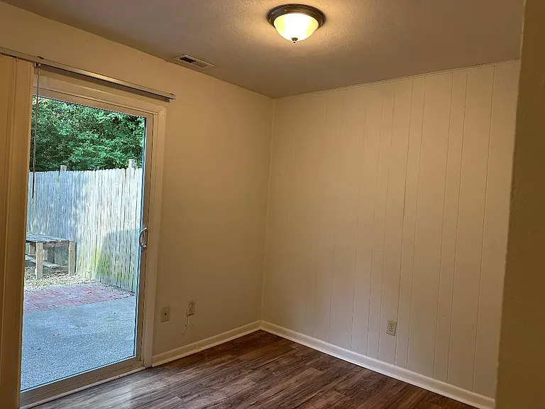 5716 Morningside Ct — Photo 19