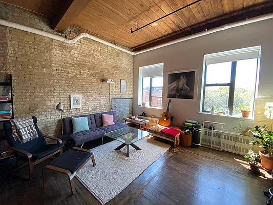 Rented by Compass | media 12