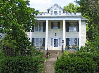 196 E State St, Athens, OH 45701