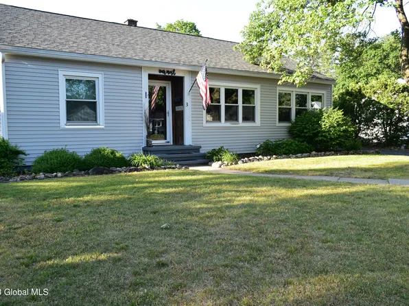 3 Leland Street, South Glens Falls, NY 12803