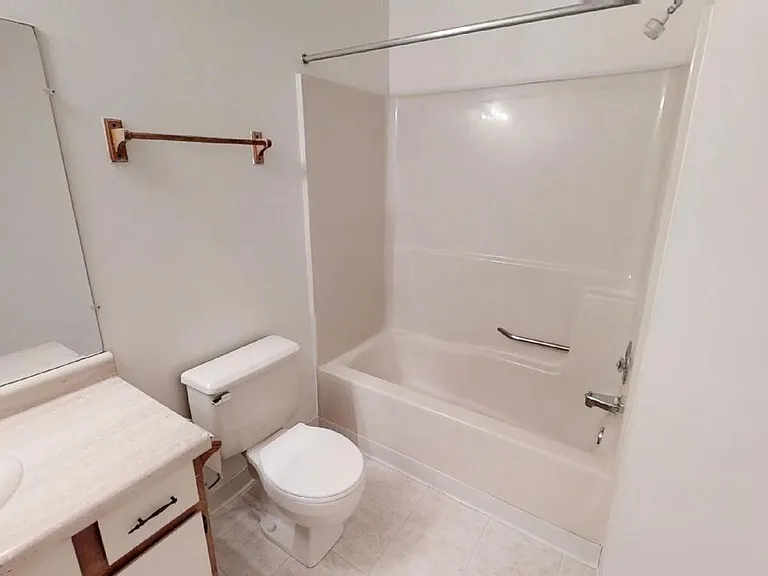 N83W13682 Fond Du Lac Ave #58 — Photo 12