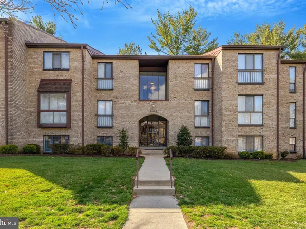 2066 Royal Fern Ct APT 1B, Reston, VA 20191