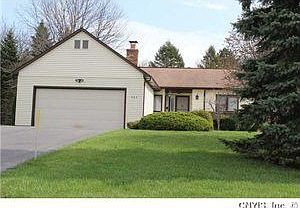 1st image of 404 Kimry Moor