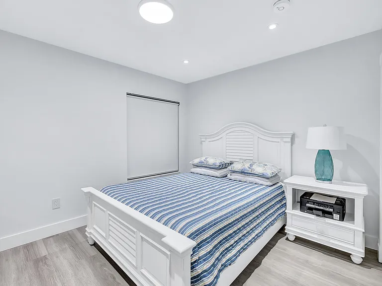 351 Club Cir #210 — Photo 11