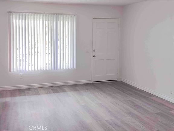 5th image of 1724 Crofton Ln
