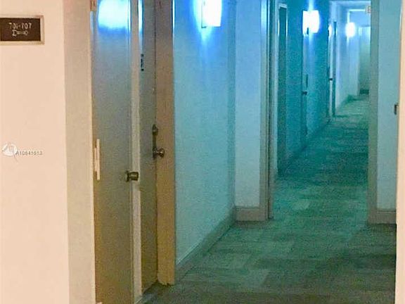 5th image of 1200 NE Miami Gardens Dr APT 701W