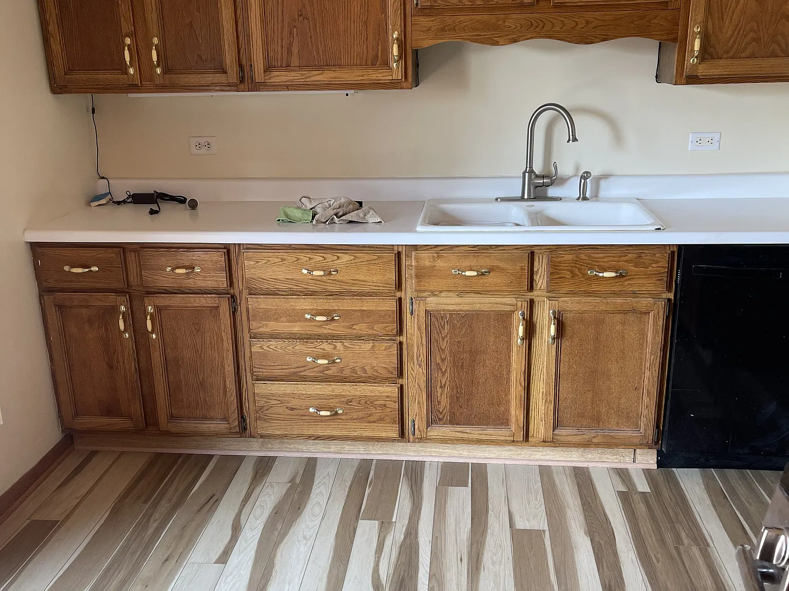 2 bed, 1200 sqft, $2,300 — Photo 4