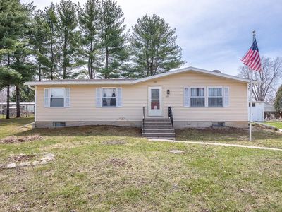 231 Moon Stone Ln, East Dubuque, IL, 61025