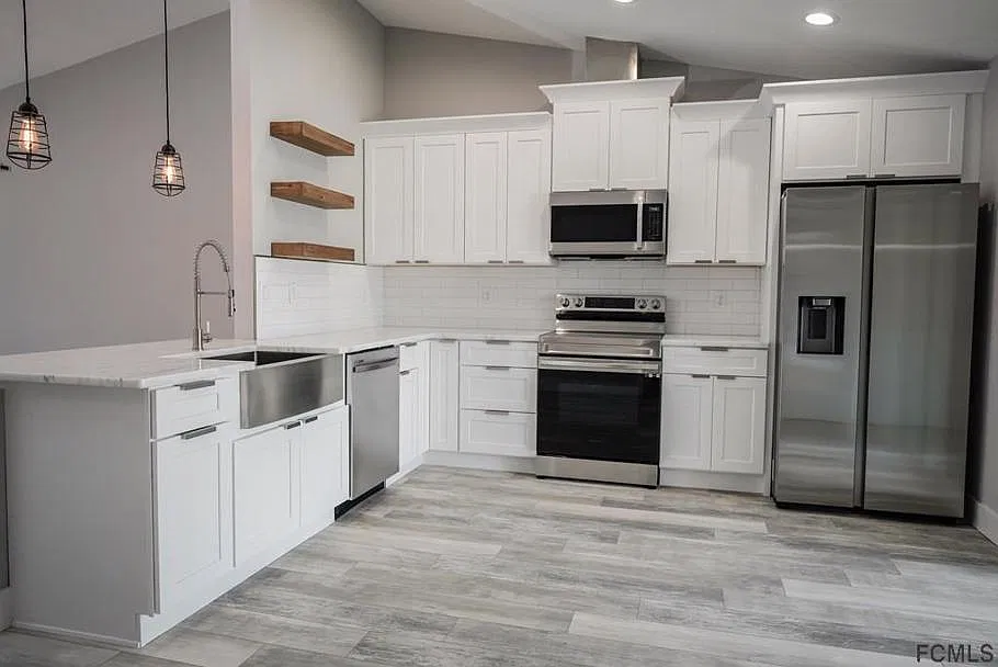 18 Prosperity Ln — Photo 1