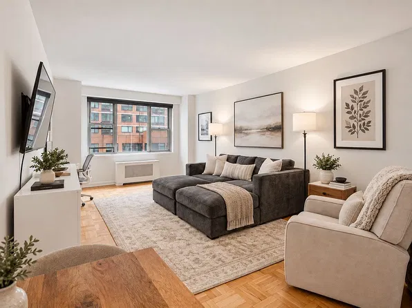 300 E 40th St APT 7M, New York, NY 10016
