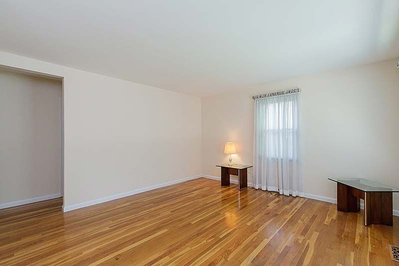 14x12 Living room