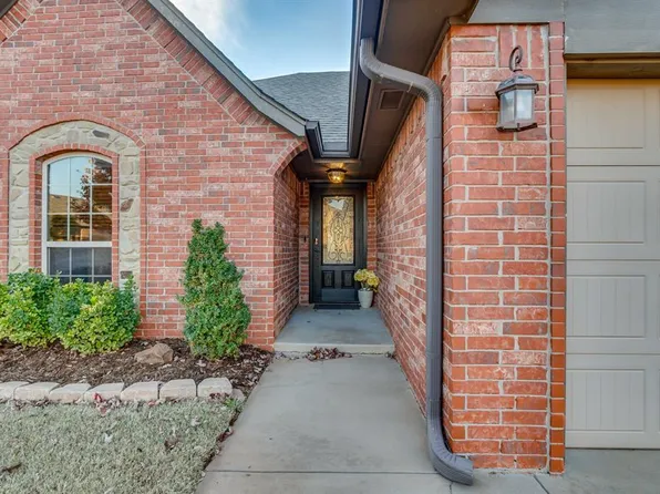18229 Bridlington Dr, Edmond, OK 73012