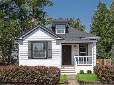 8017 SE Carlton St, Portland, OR, 97206