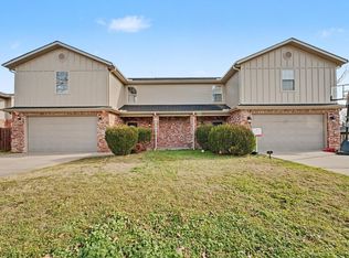 1610 Oakwood Ave, Bentonville, AR 72712