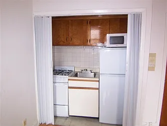 Rented by Sir Realty