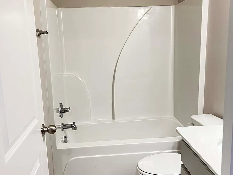 711 Chard Ln — Photo 8