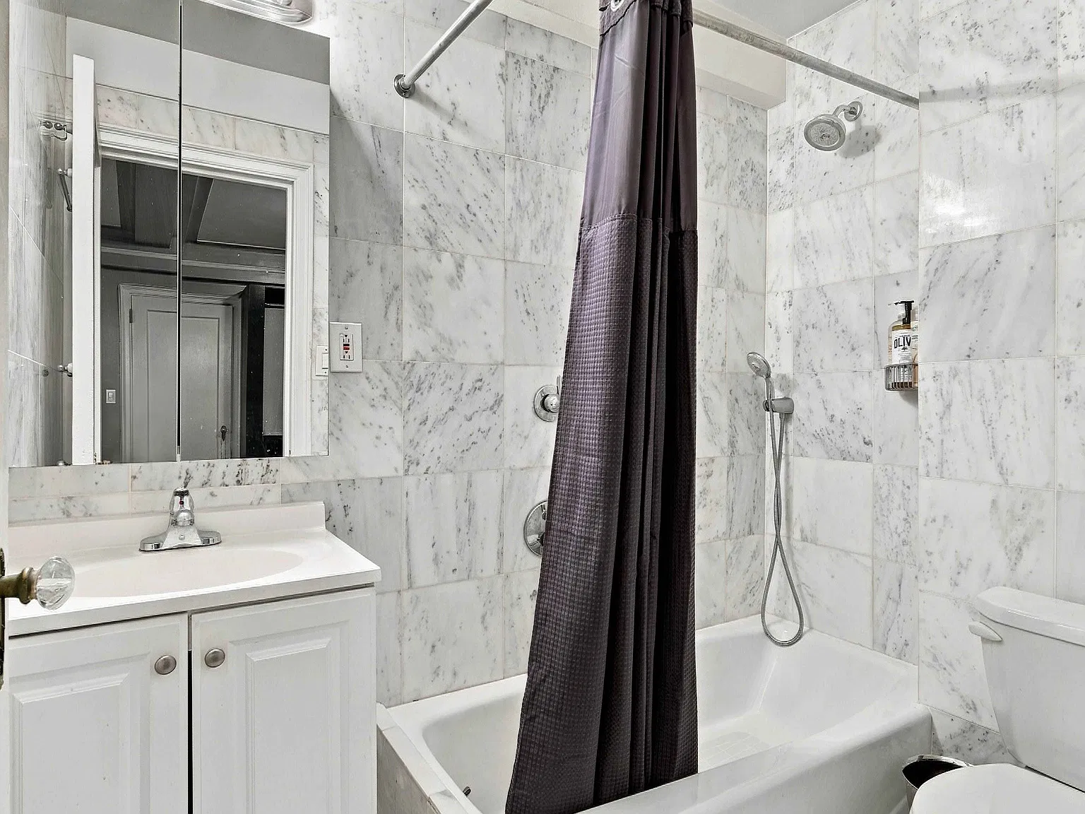 227 East 57th Street — Photo 3