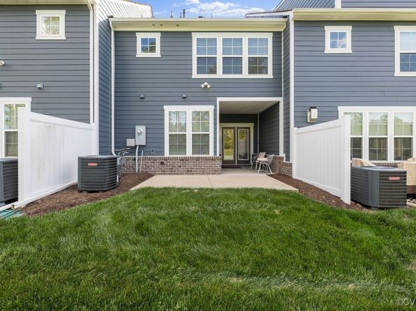 7009 Desert Candle Dr, Moseley, VA 23120