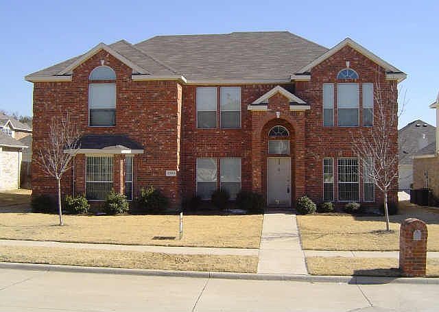 1st image of 2202 River Canyon Ln
