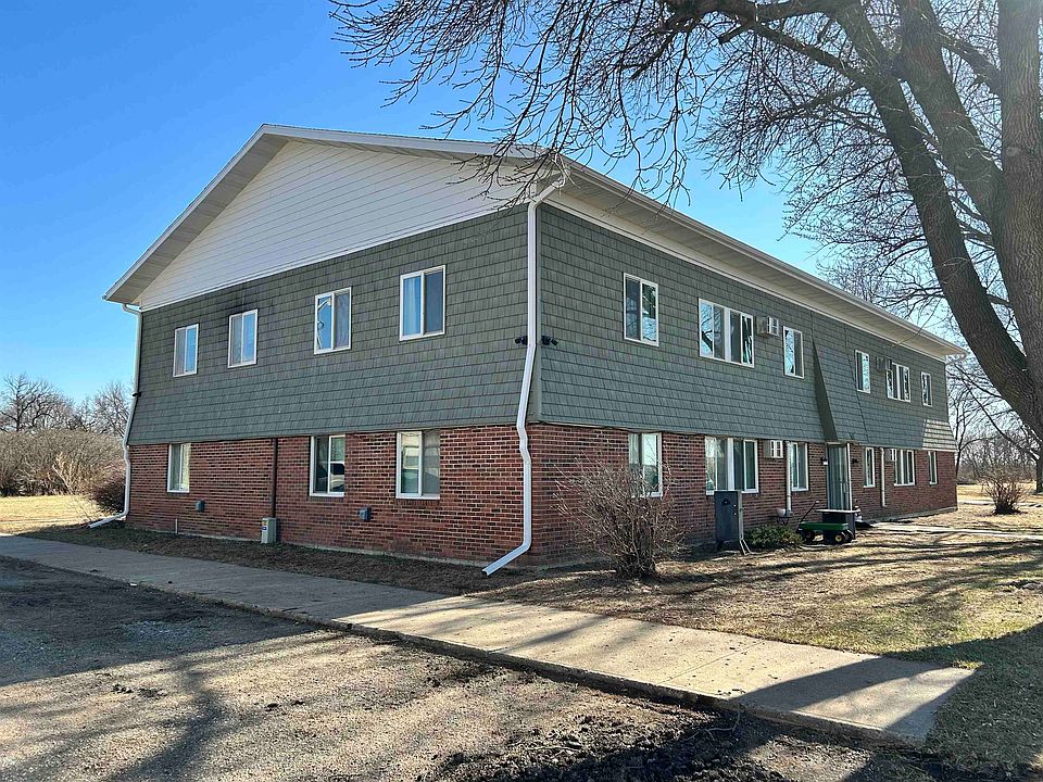 1st image of 611 1st St