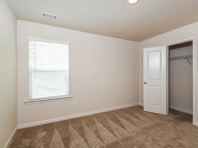 132 Innis Brook Cir — Photo 13