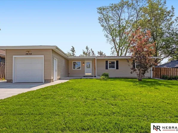 3838 Worthington Ave, Lincoln, NE 68502