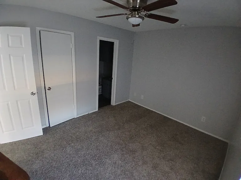Stepping Stone Apartments — Photo 4