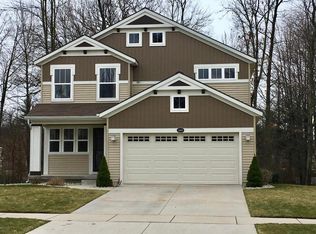 13400 Patchin Dr, Nunica, MI 49448