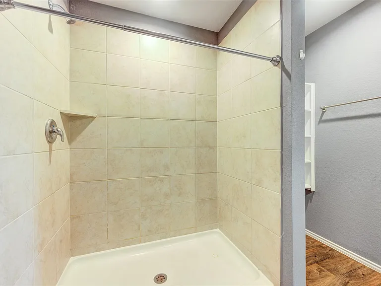 21315 Pine Mill Dr — Photo 22
