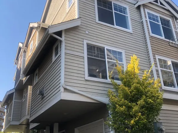 1826 23rd Ave #A, Seattle, WA 98122
